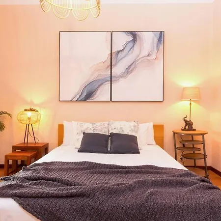 Canela Homes Industria Apartment